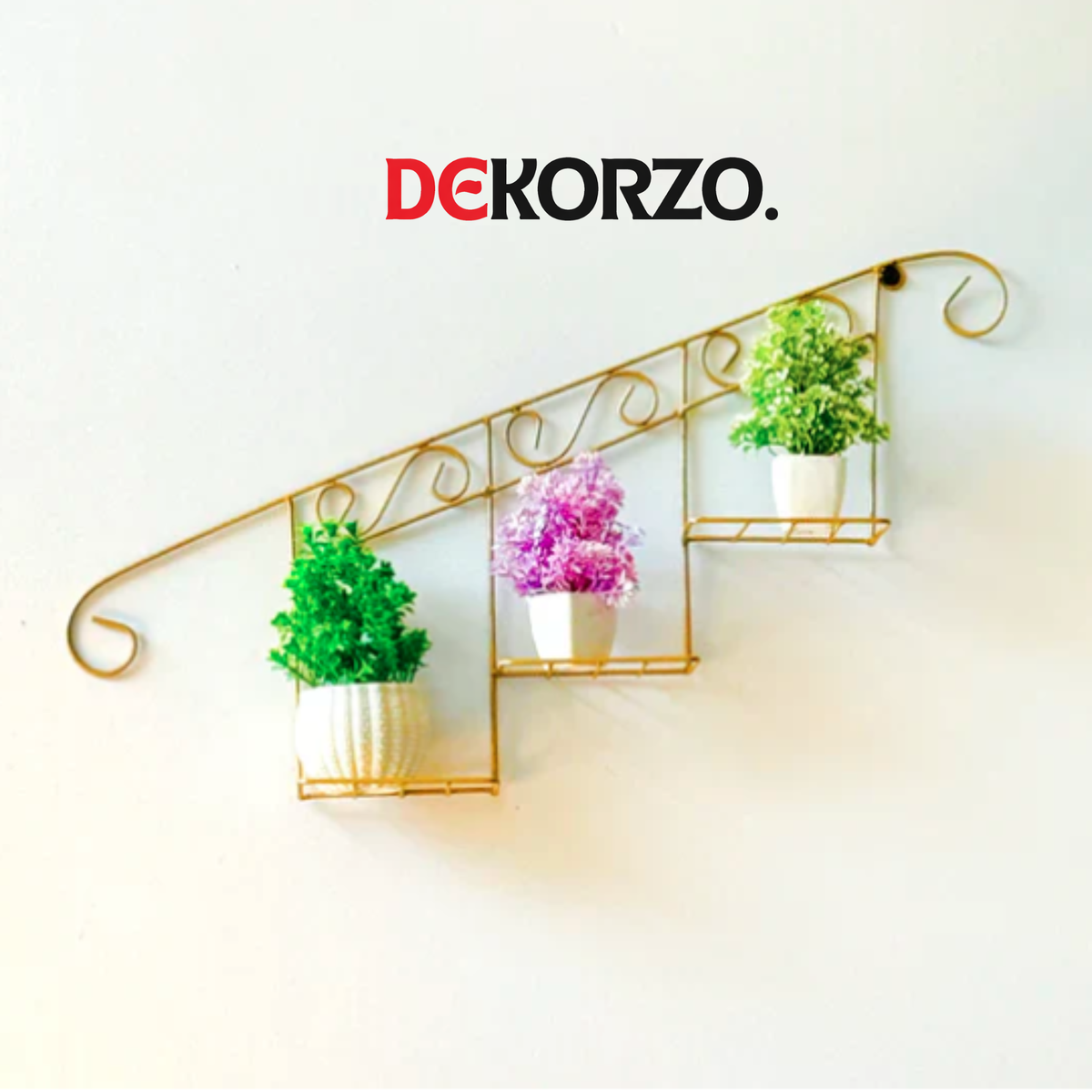 Staircase Floral Display Wall Basket